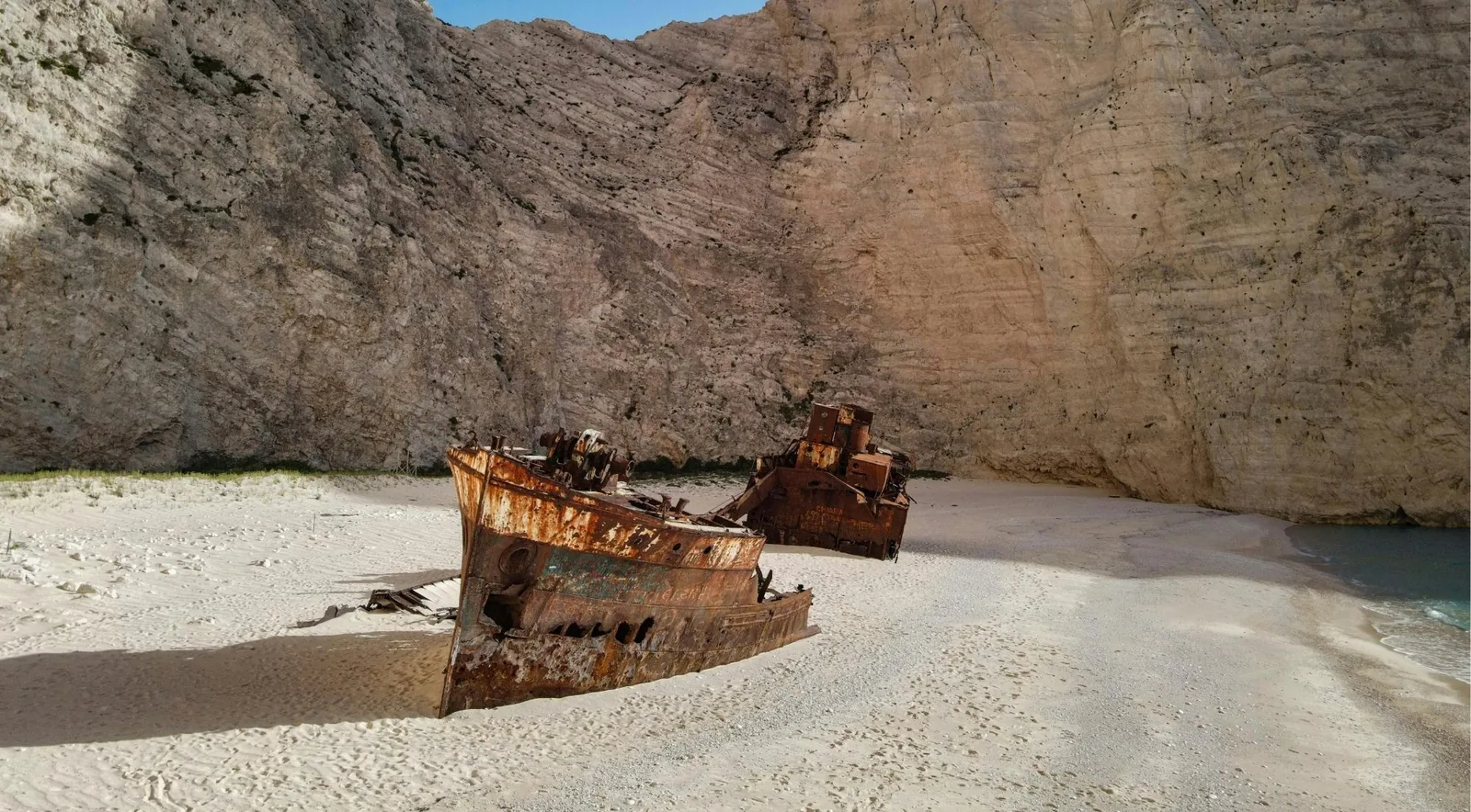 Zakynthos: Pirate Ship Cruise to Shipwreck Beach & Caves