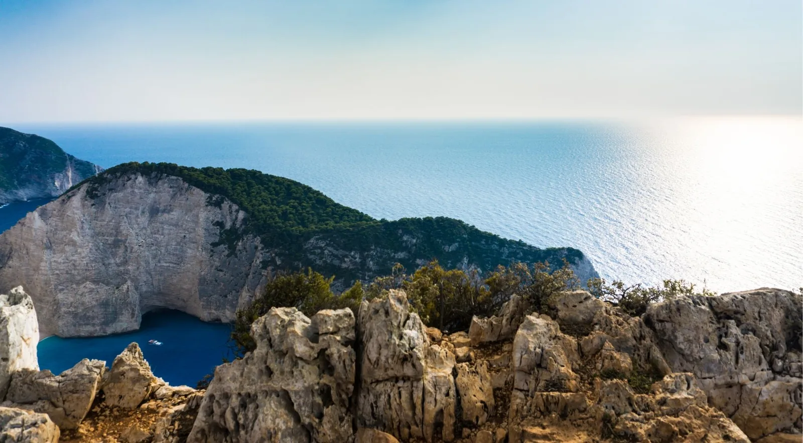 Zakynthos: Blue Caves and Navagio Bay Swim Cruise